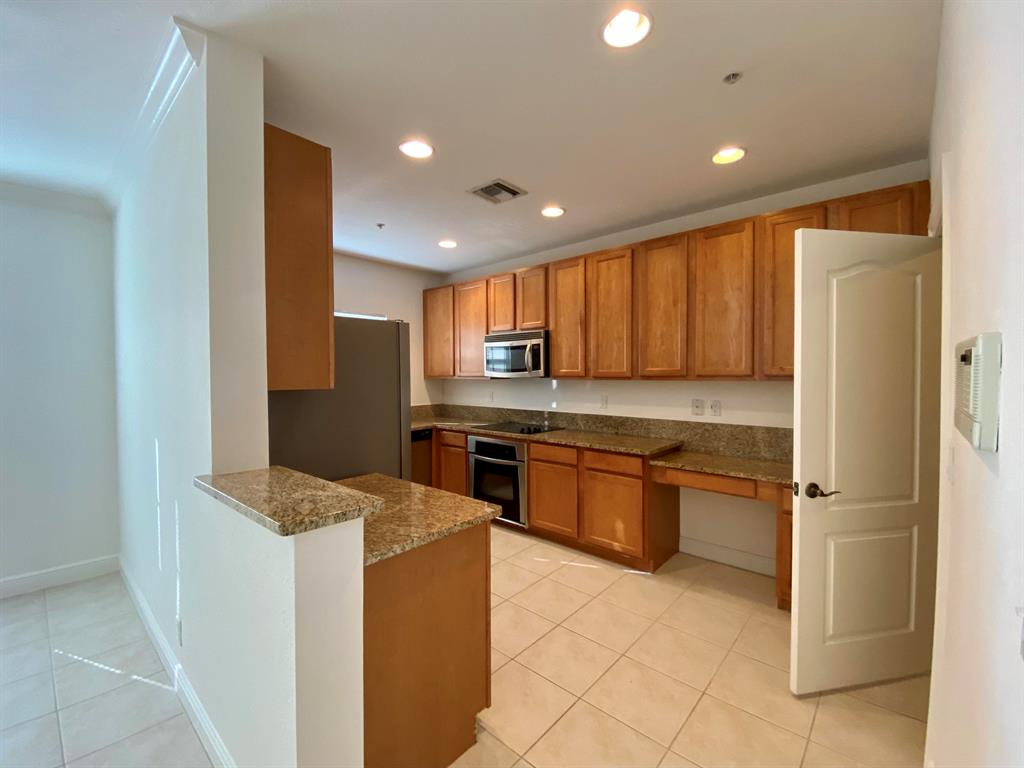 CLOISTERS AT LAKE WORTH - Residential Lease