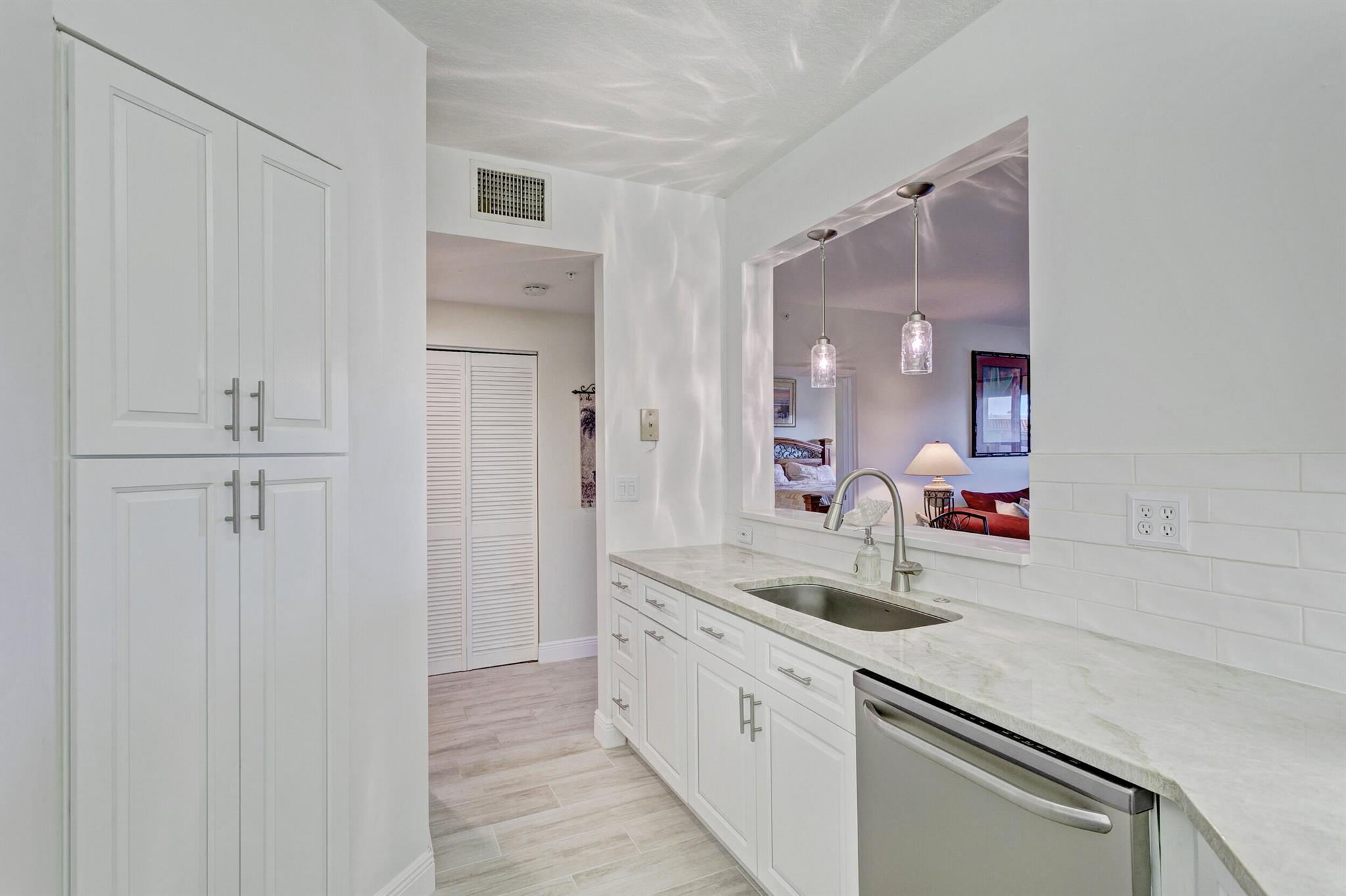 OCEAN TRACE CONDO - Residential Lease