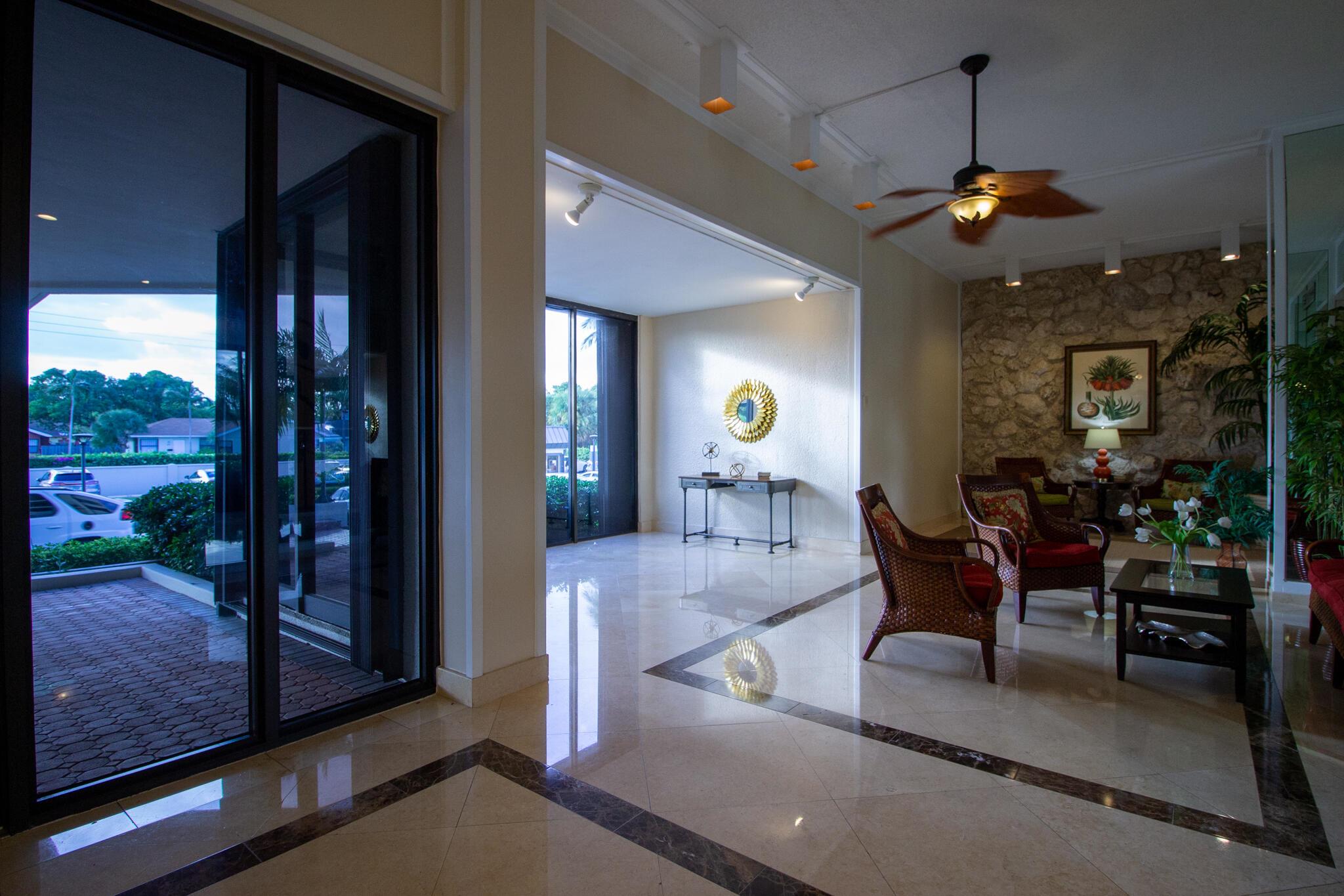 5600 N Flagler 806 Drive 806