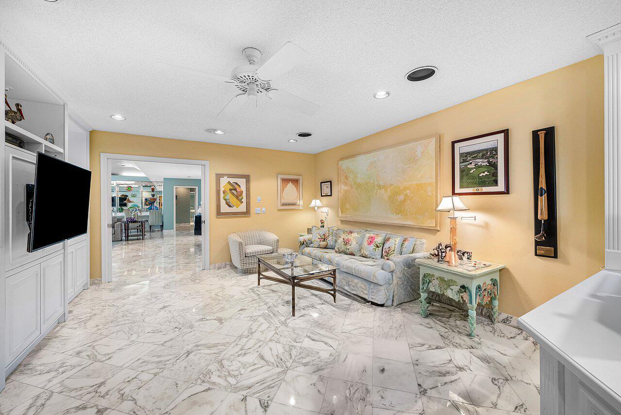 Delaire Country Club - Residential