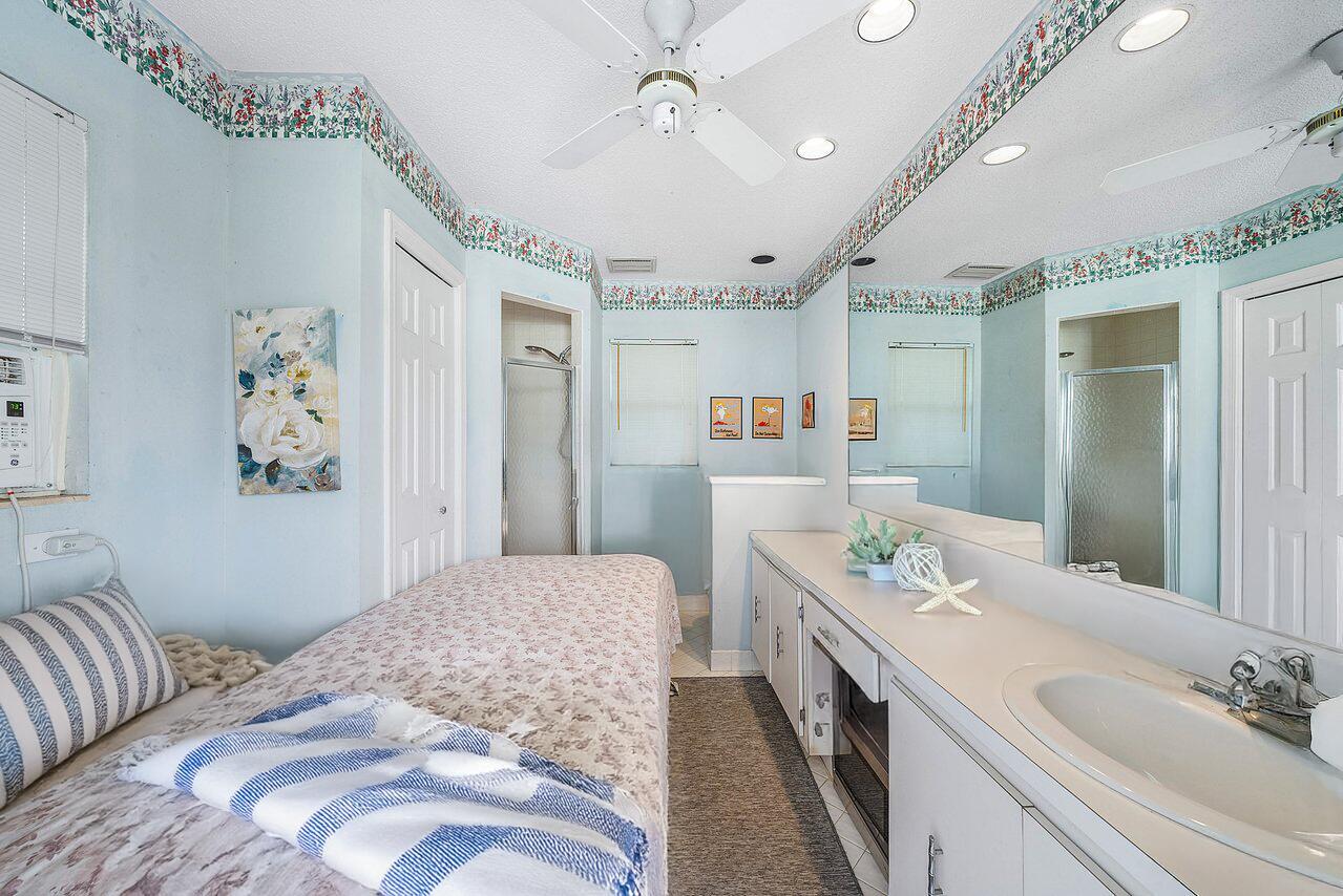 Delaire Country Club - Residential