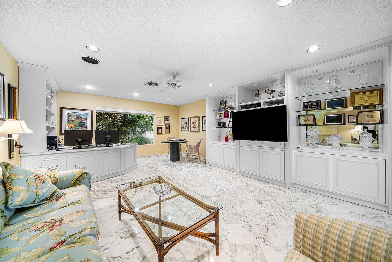 Delaire Country Club - Residential