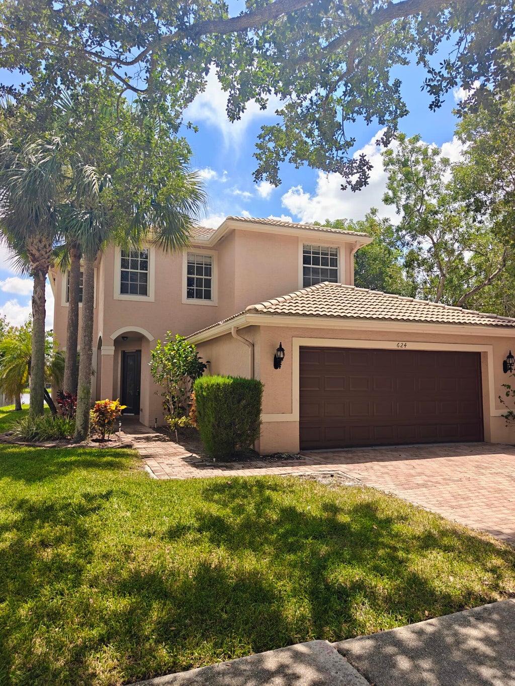 Photo of 624 Garden Cress Trail, Royal Palm Beach, FL 33411 (MLS # B26066043)