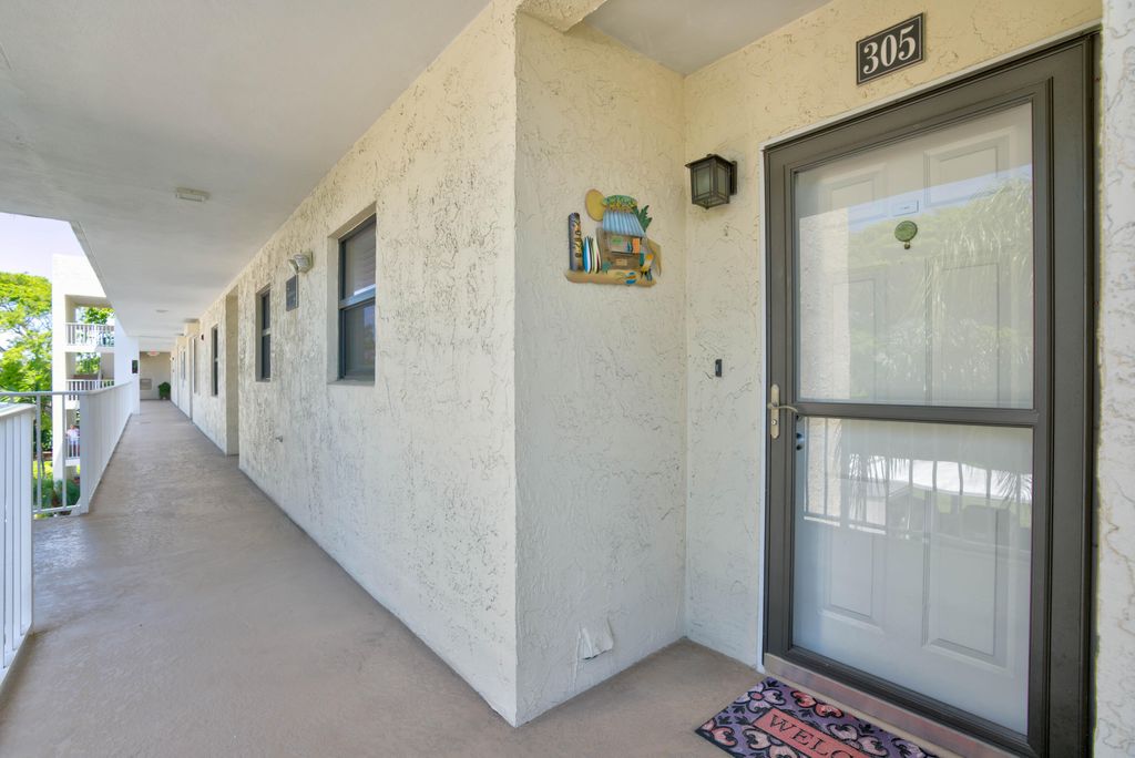 Photo of 300 N Highway A1a #305c, Jupiter, FL 33477 (MLS # R10947537)