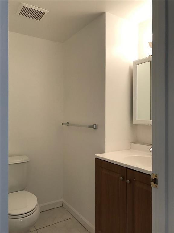 Sandpebbles Twnhs Condo - Residential Lease