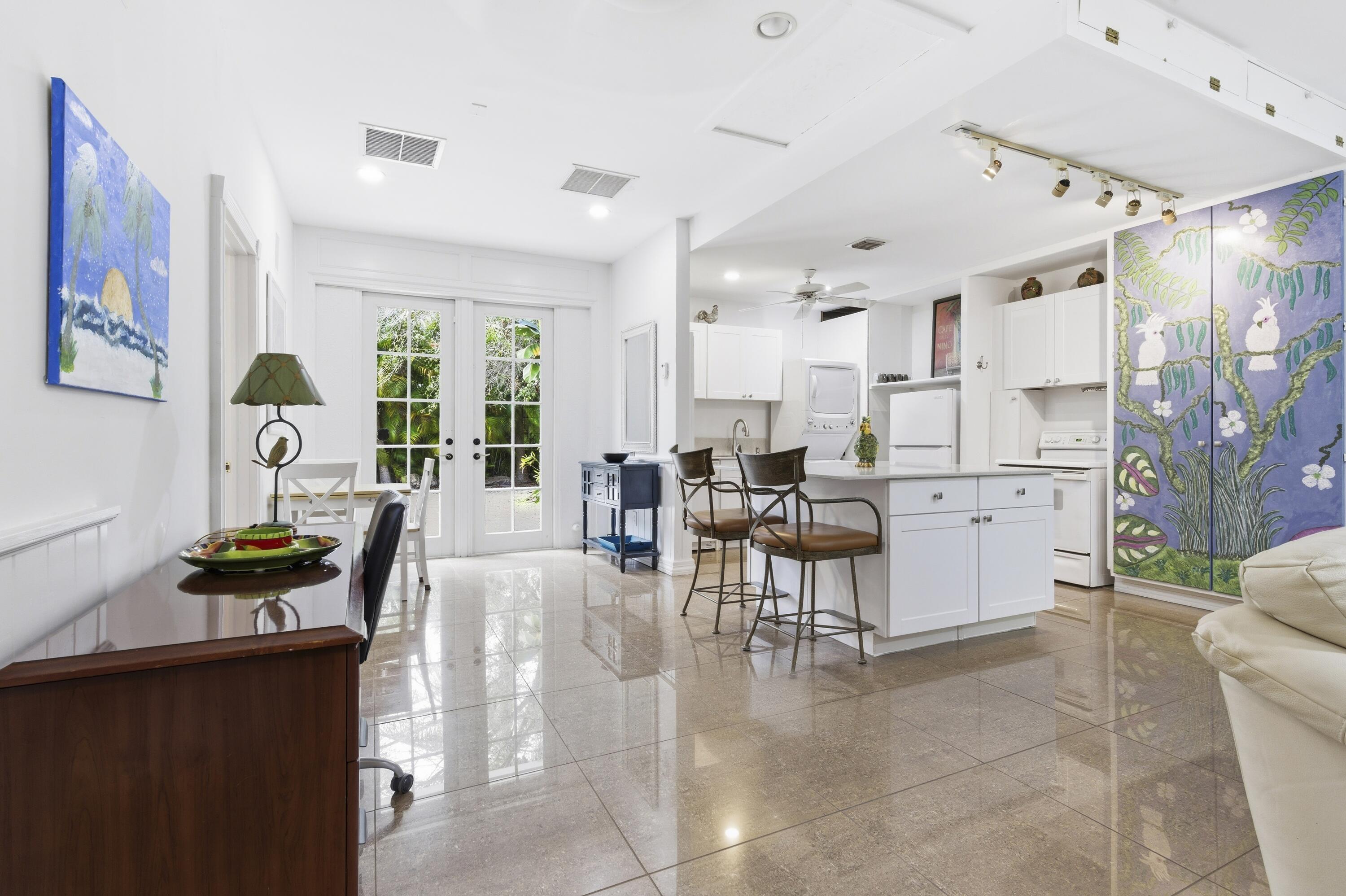 KINGSLAND - Residential Lease