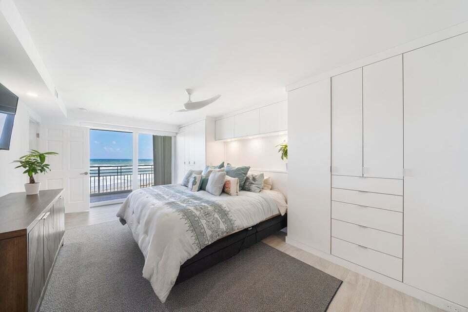 ISLAND HOUSE NORTHEAST CONDO APTS - Residential Lease