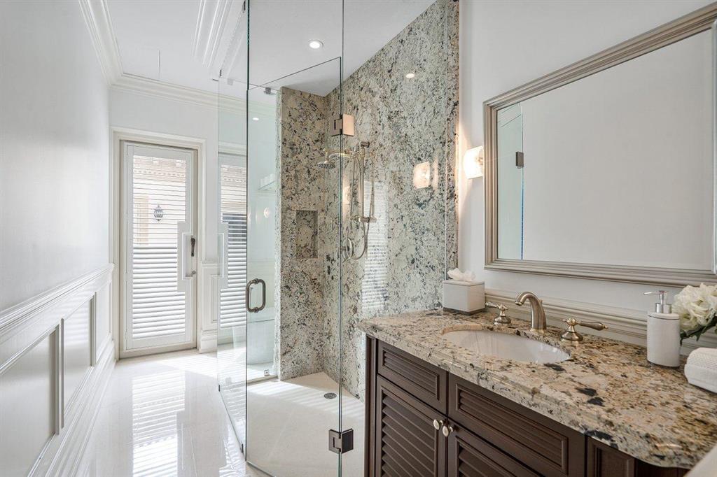 STILWELL ISLES - Residential