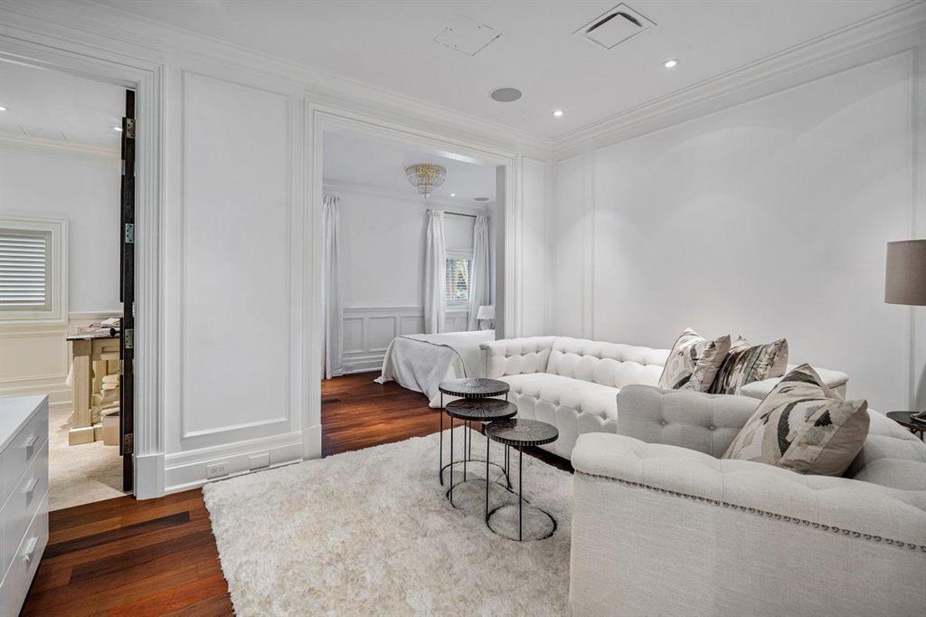 STILWELL ISLES - Residential