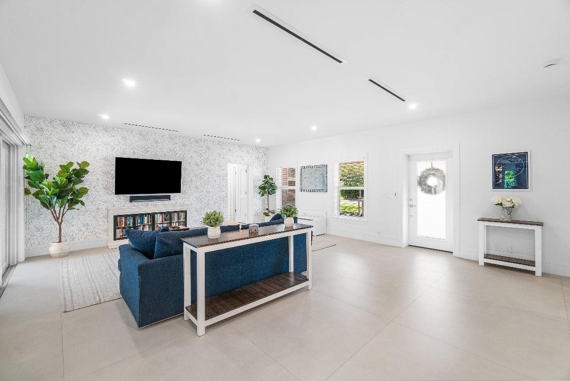 LAKE EDEN SUB 2 - Residential