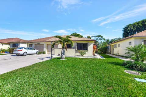 Photo of 20936 Concord Green Drive E, Boca Raton, FL 33433 (MLS # B26053921)