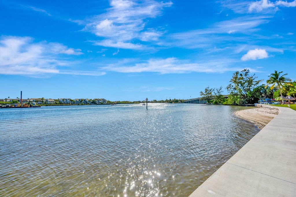 Photo of 1542 Jupiter Cove Drive #104, Jupiter, FL 33469 (MLS # B26082364)