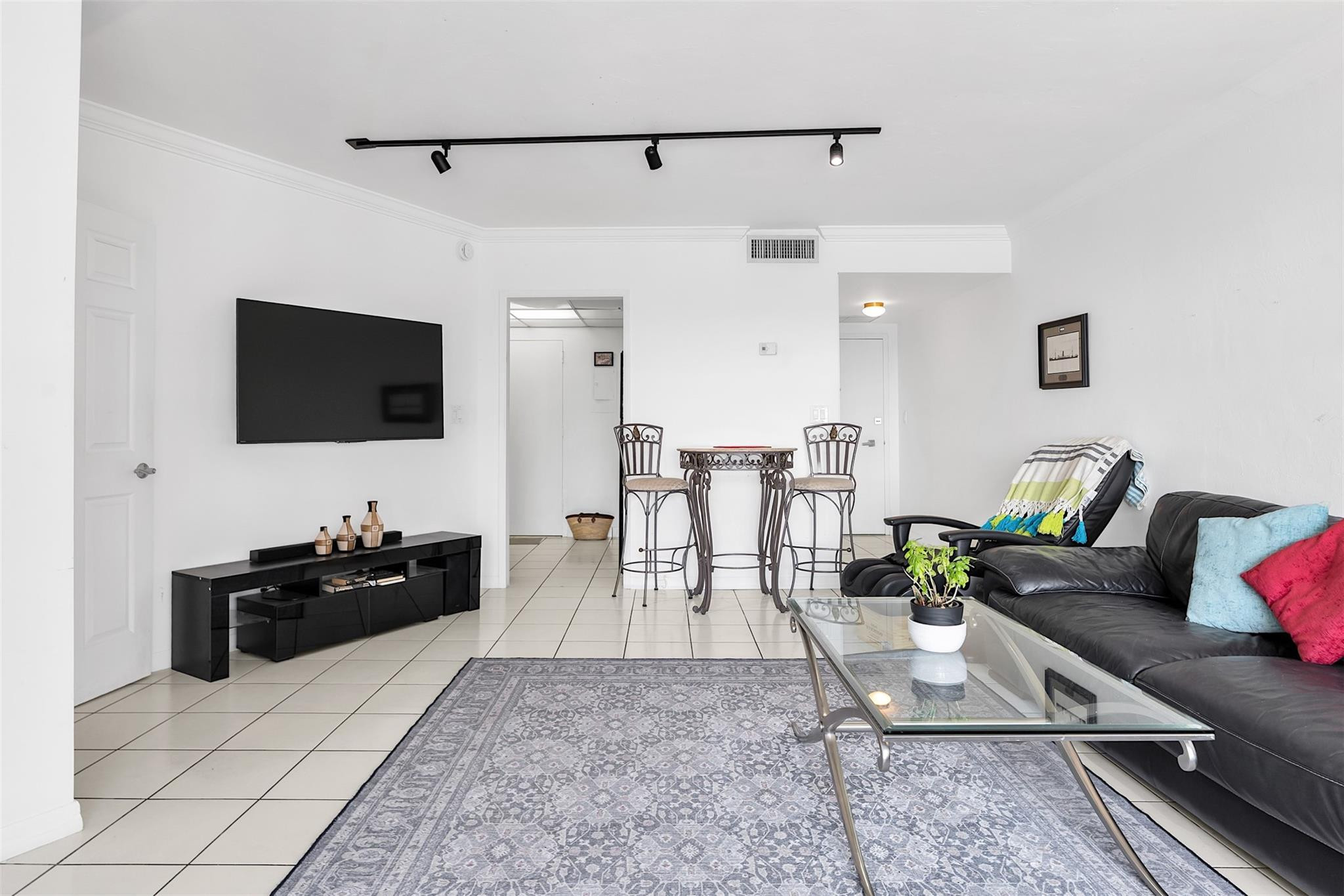 Royal Ambassador Condo - Residential Lease