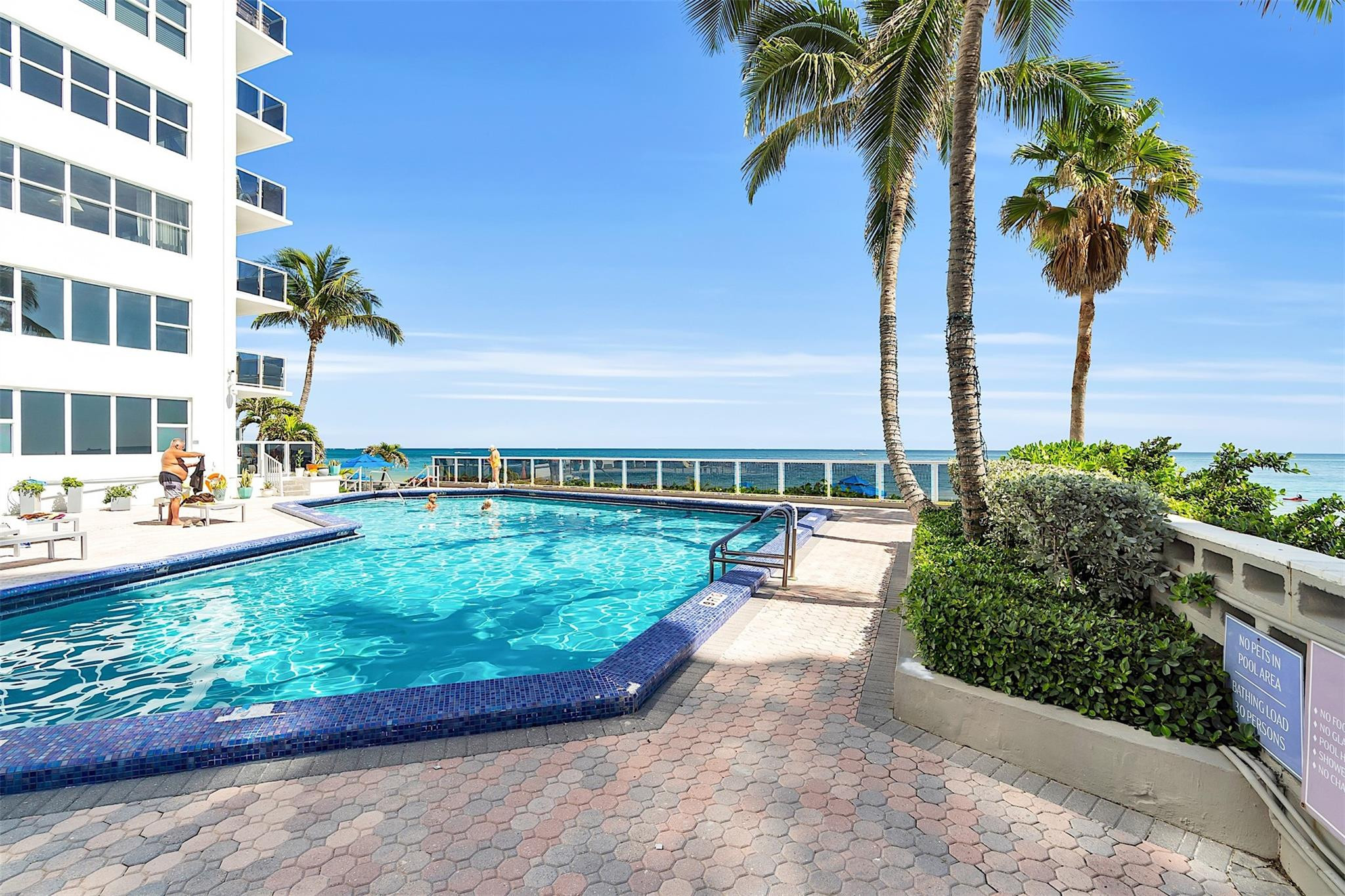 Royal Ambassador Condo - Residential Lease