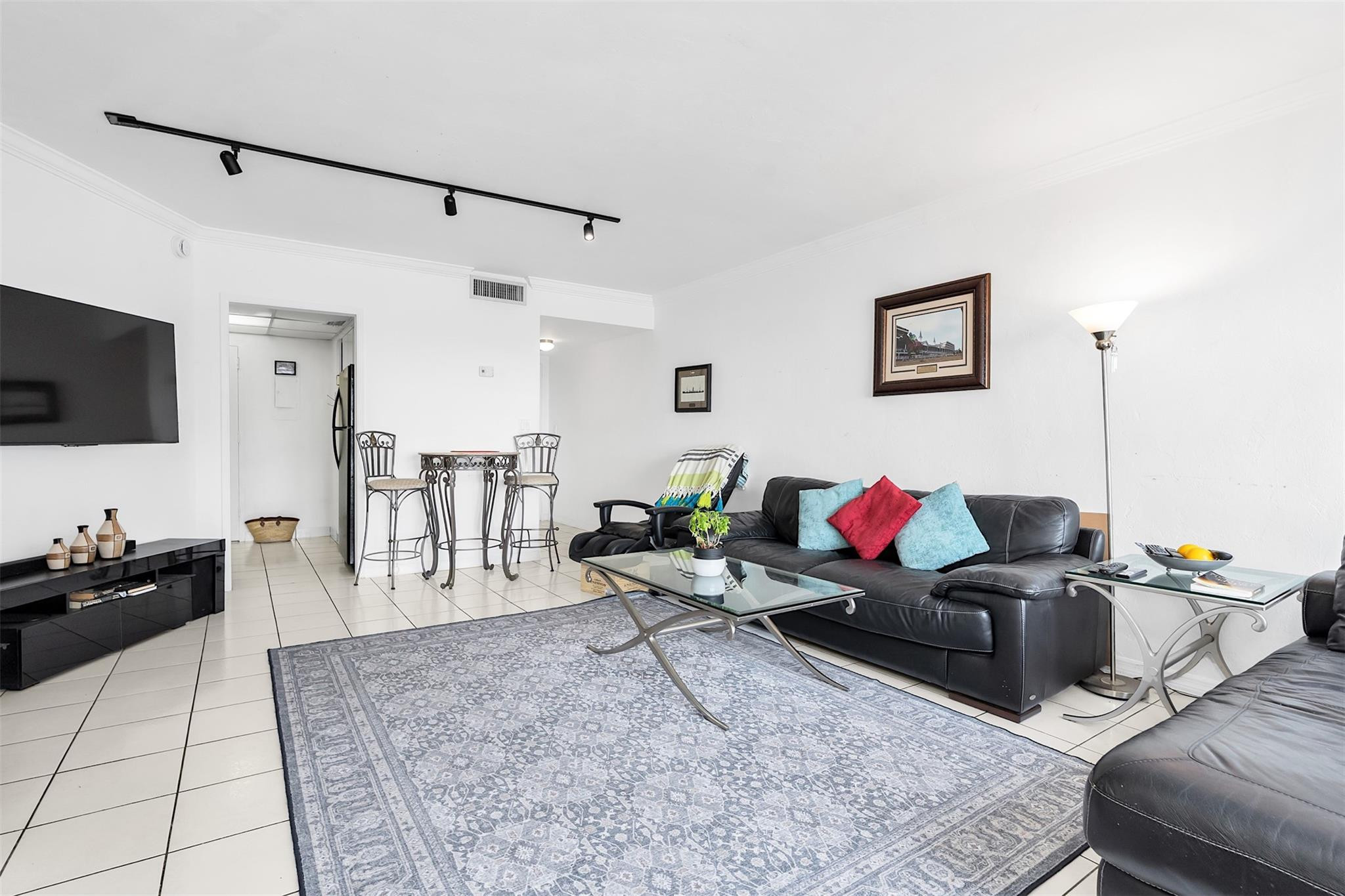 Royal Ambassador Condo - Residential Lease