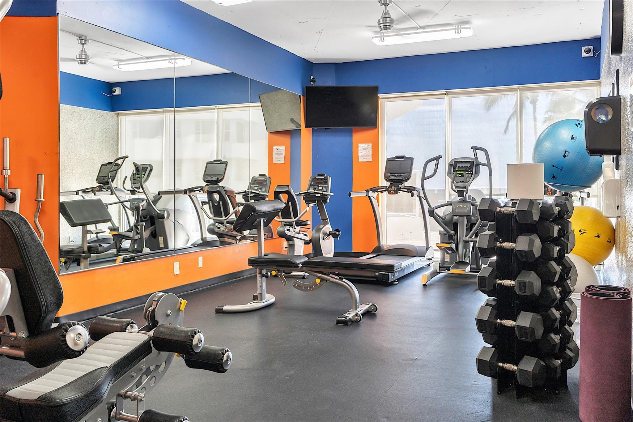 Royal Ambassador Condo - Residential Lease