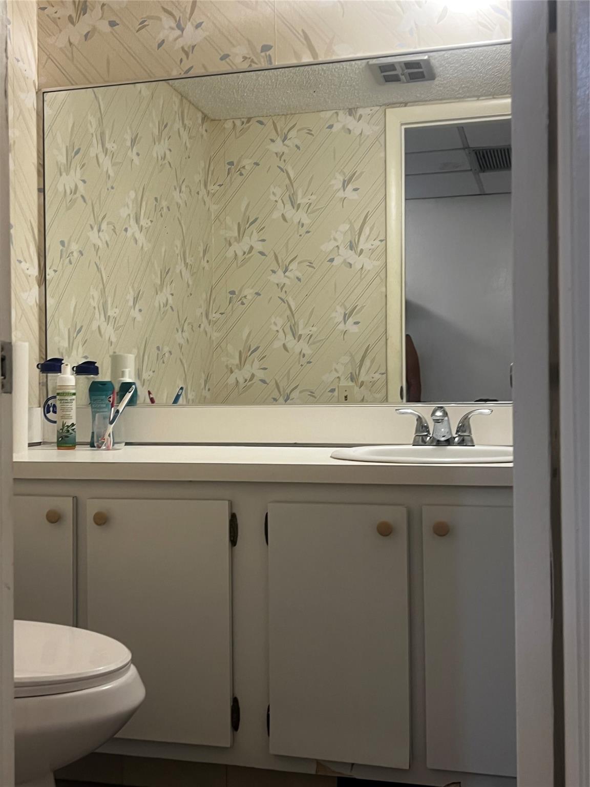Lime Bay Condominium - Residential