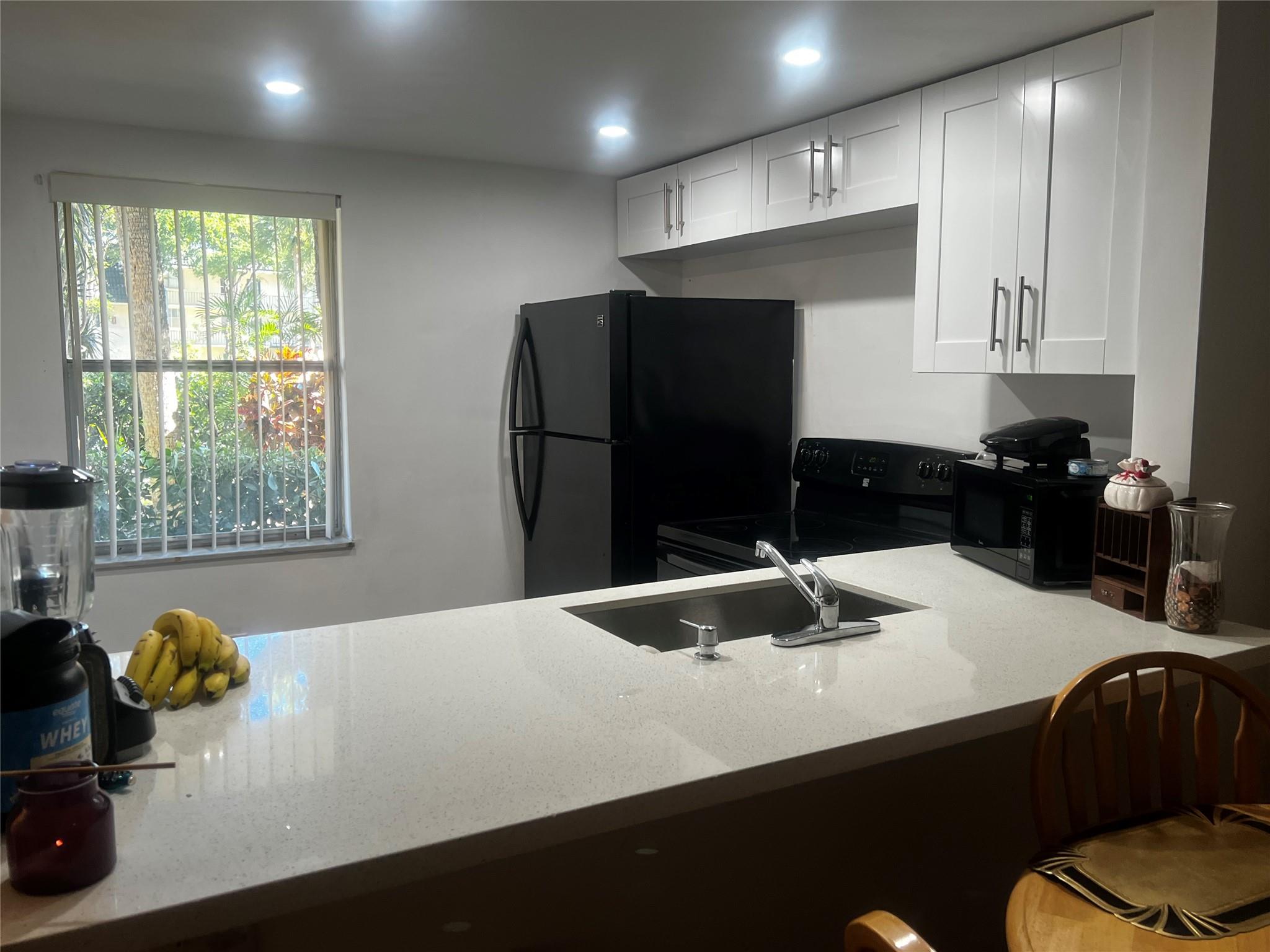 Lime Bay Condominium - Residential