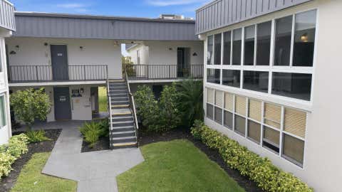 Tiny photo for 563 Piedmont L, Delray Beach, FL 33484 (MLS # B26019465)