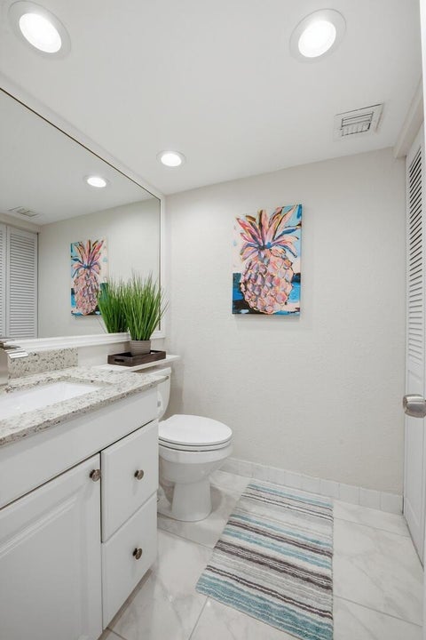 Tiny photo for 563 Piedmont L, Delray Beach, FL 33484 (MLS # B26019465)