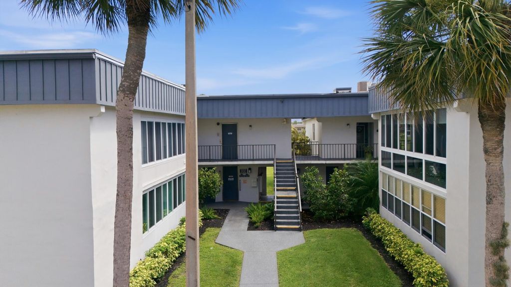 Photo of 563 Piedmont L, Delray Beach, FL 33484 (MLS # B26019465)