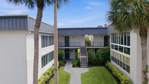 Tiny photo for 563 Piedmont L, Delray Beach, FL 33484 (MLS # B26019465)