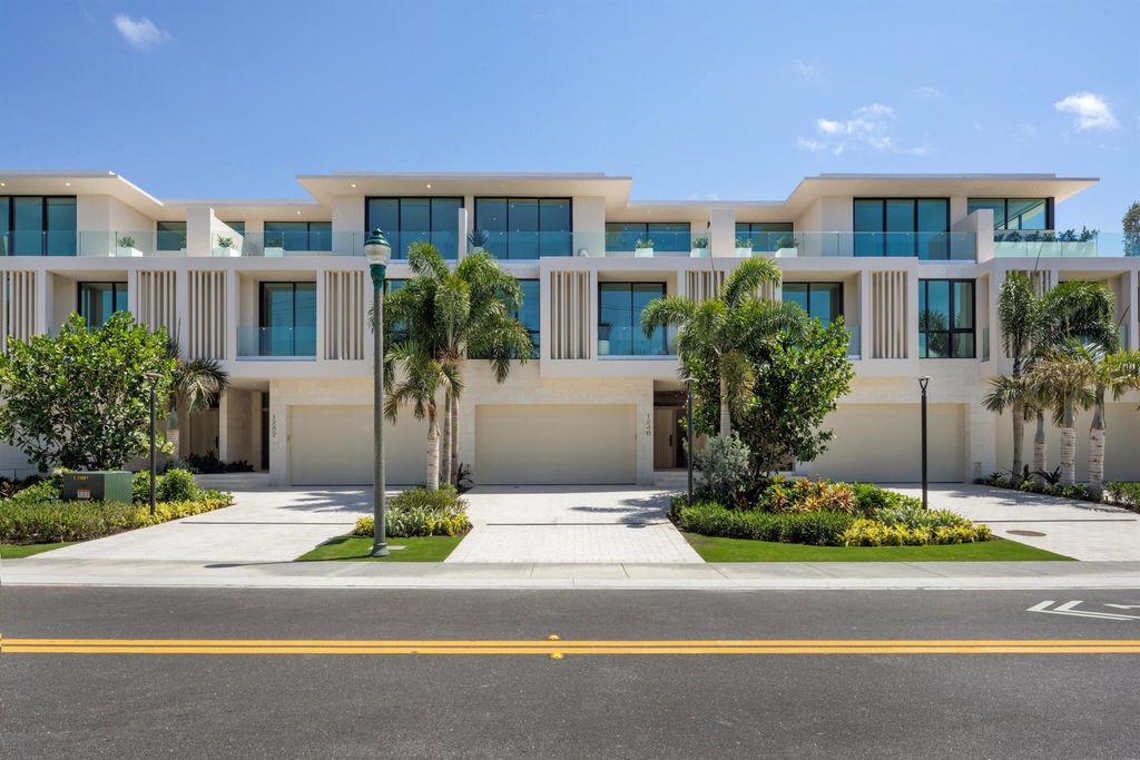 Photo of 1252 George Bush Boulevard, Delray Beach, FL 33483 (MLS # R11133678)
