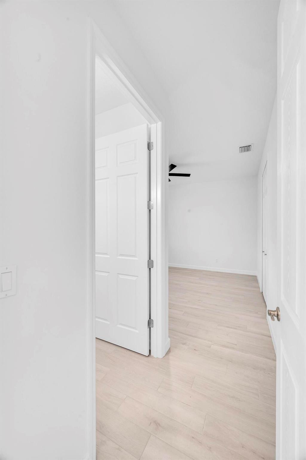 PORT ST LUCIE SECTION 9 - Residential Lease