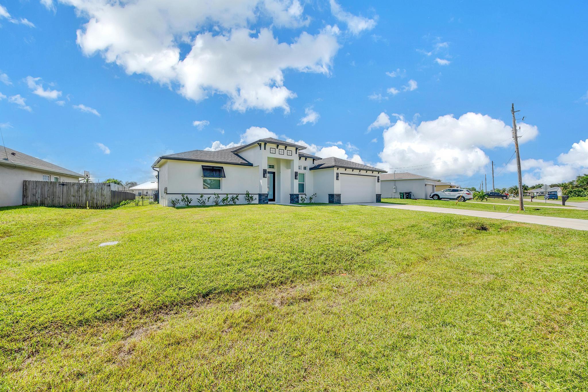 PORT ST LUCIE SECTION 9 - Residential Lease