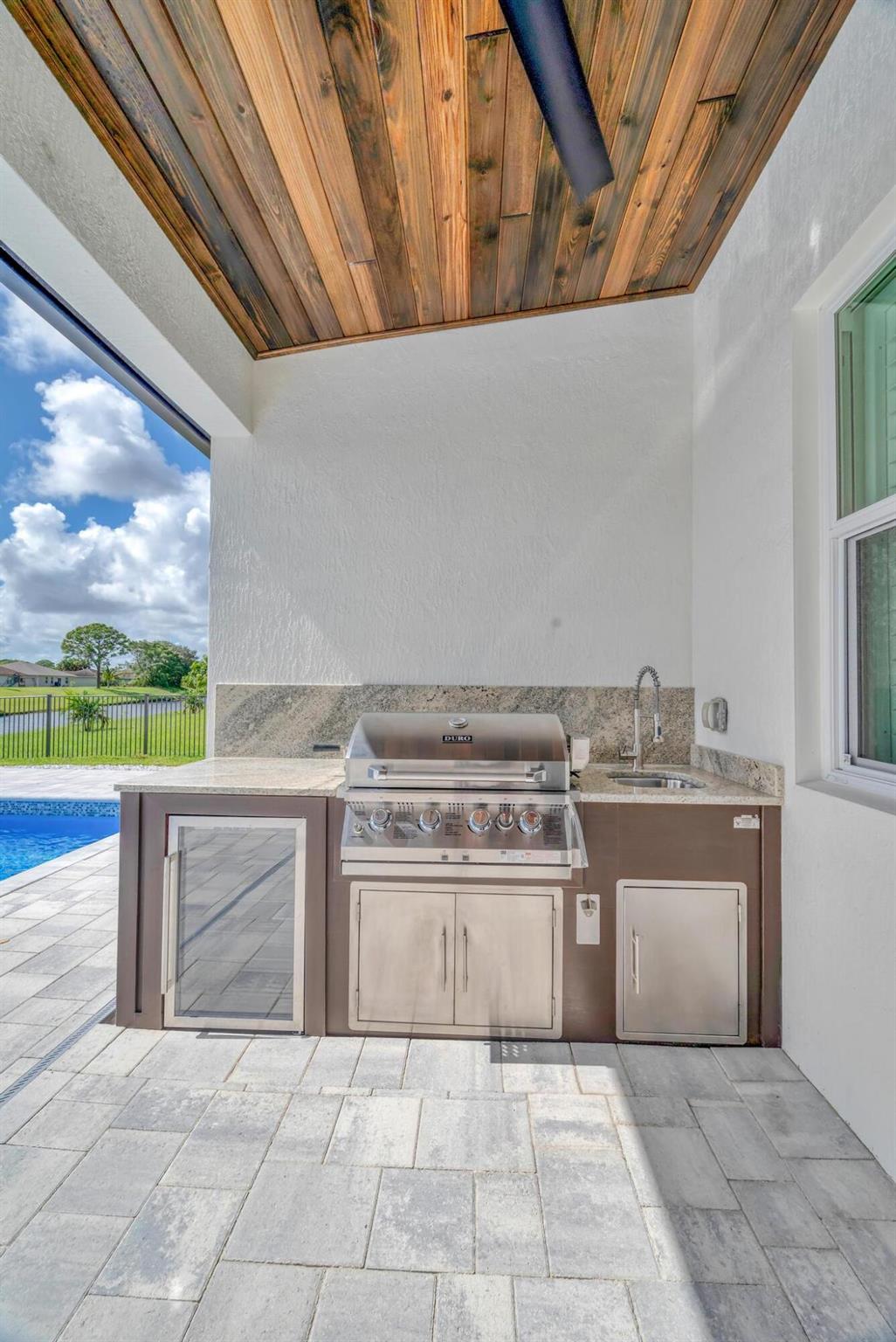 PORT ST LUCIE SECTION 9 - Residential Lease