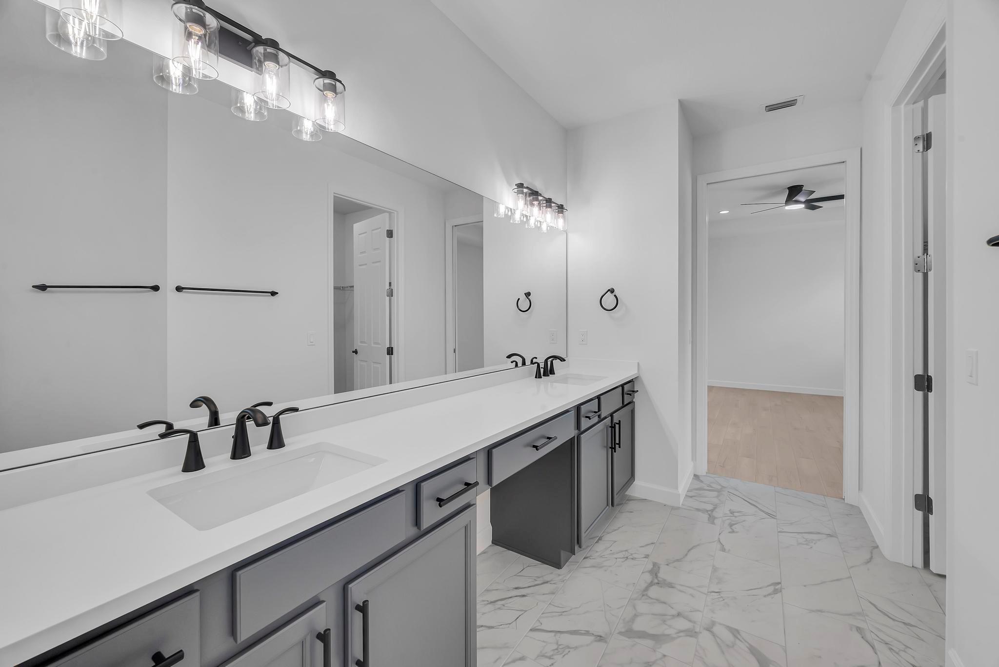 PORT ST LUCIE SECTION 9 - Residential Lease