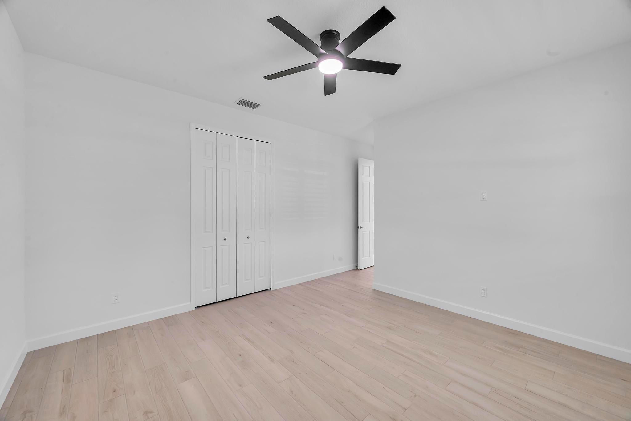 PORT ST LUCIE SECTION 9 - Residential Lease