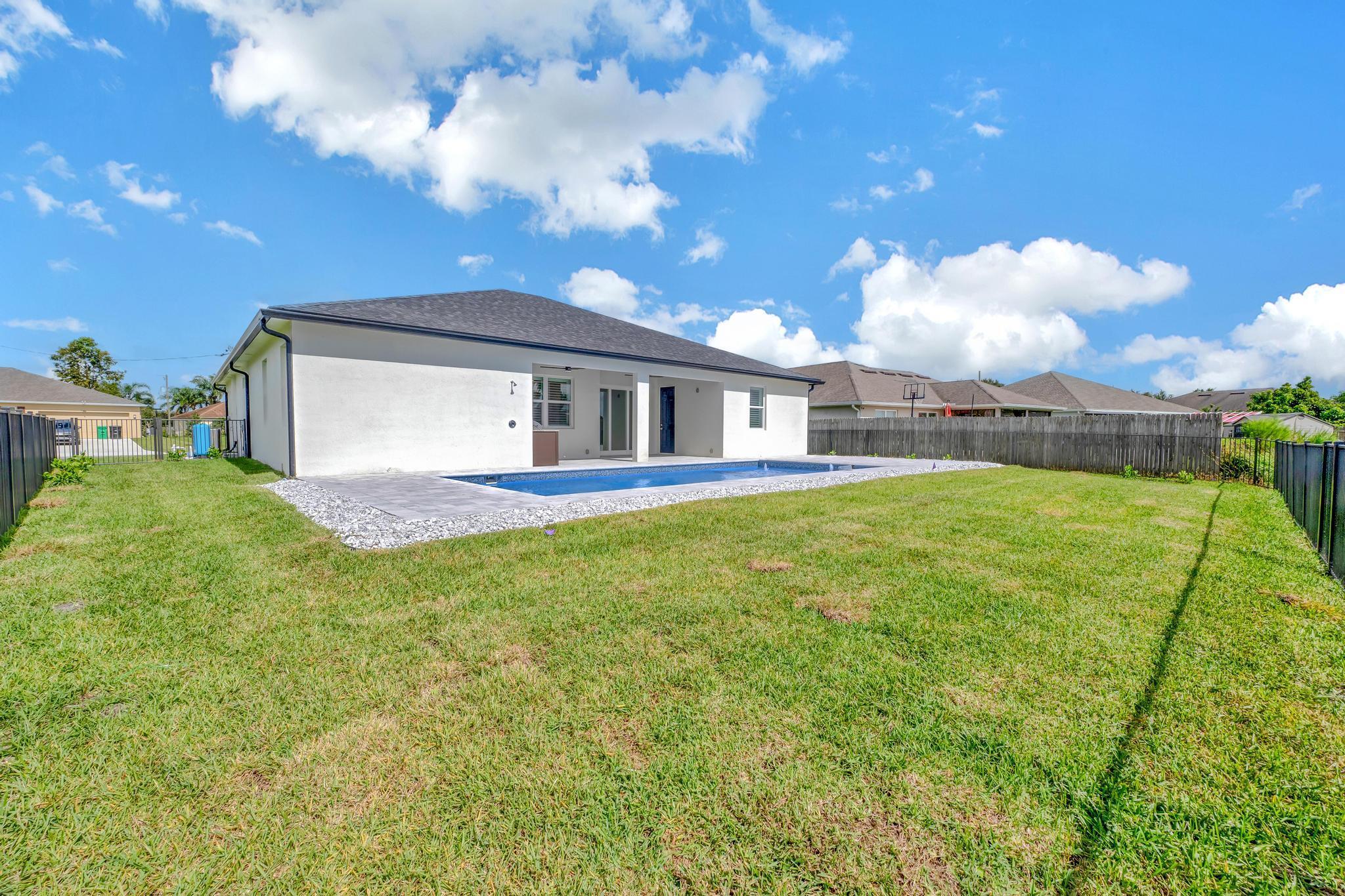 PORT ST LUCIE SECTION 9 - Residential Lease