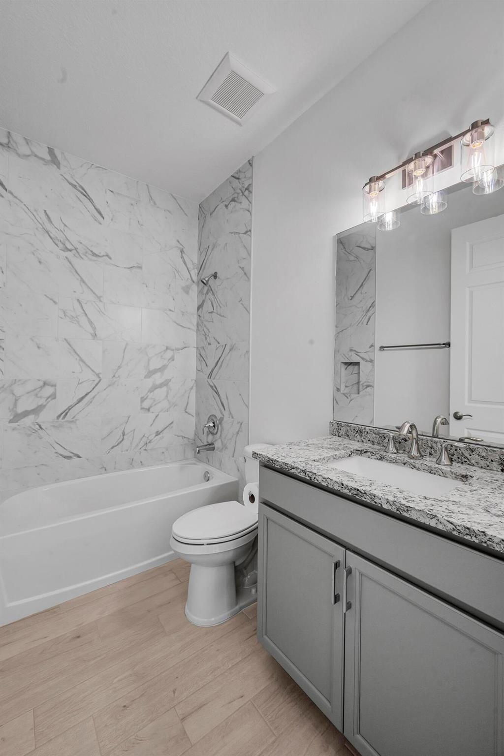 PORT ST LUCIE SECTION 9 - Residential Lease