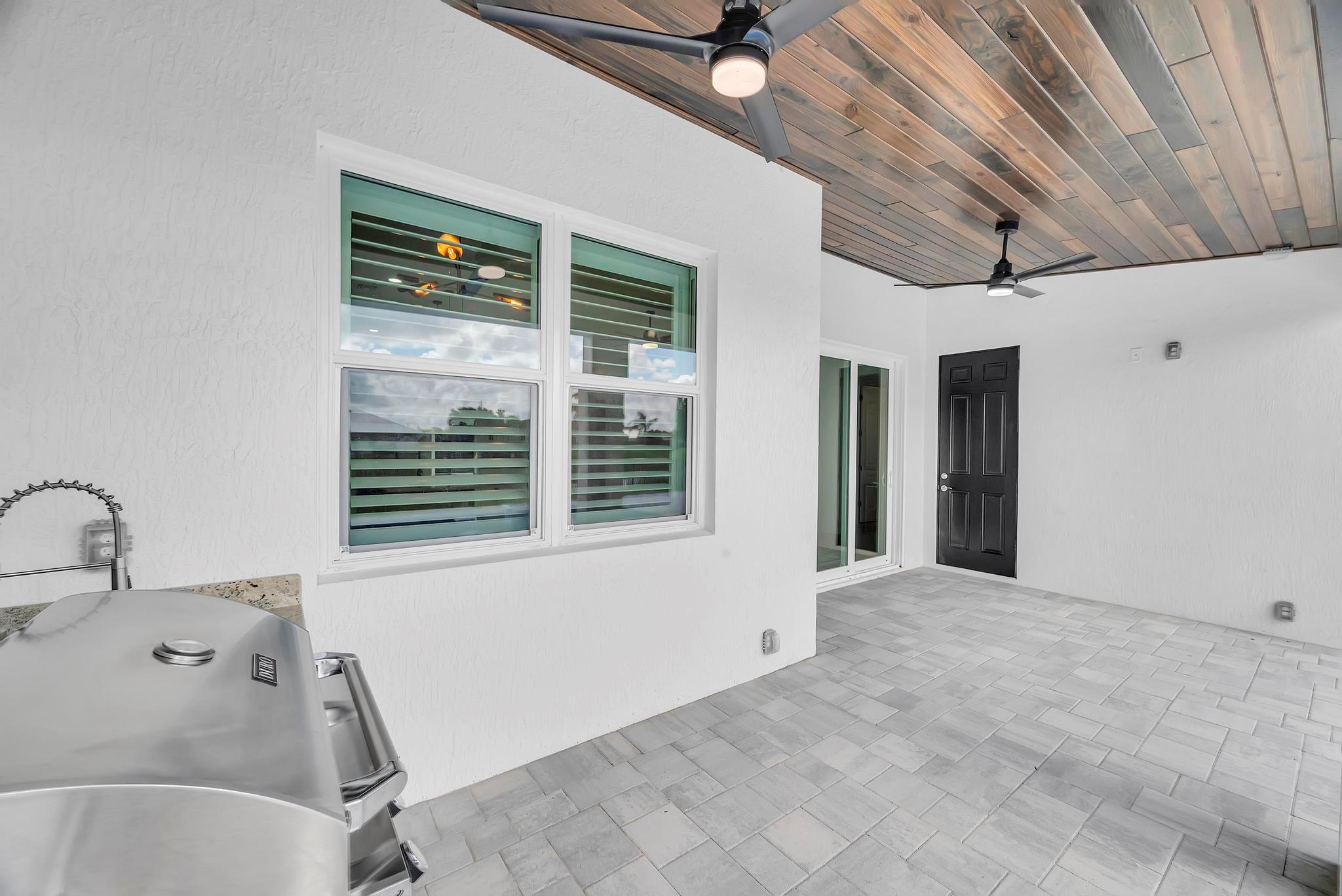 PORT ST LUCIE SECTION 9 - Residential Lease