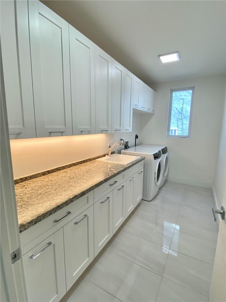 Seaside Village East Cond - Residential