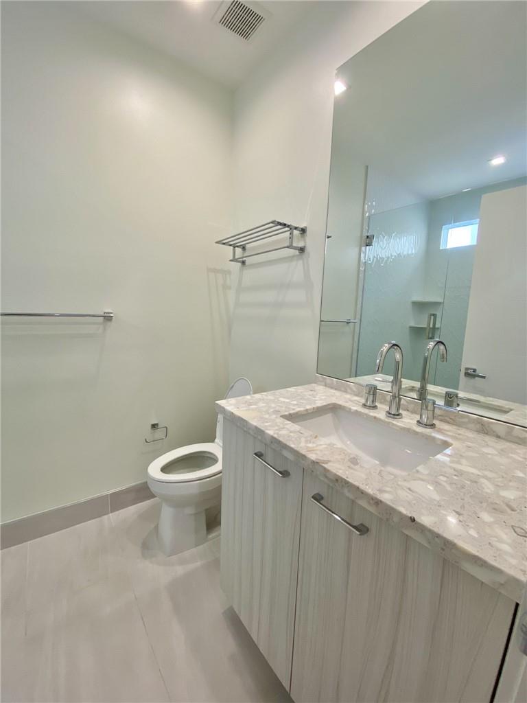 Seaside Village East Cond - Residential