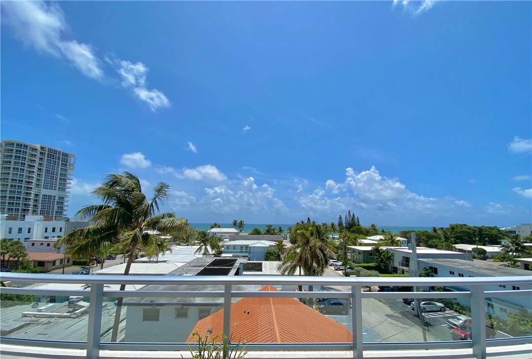 Seaside Village East Cond - Residential