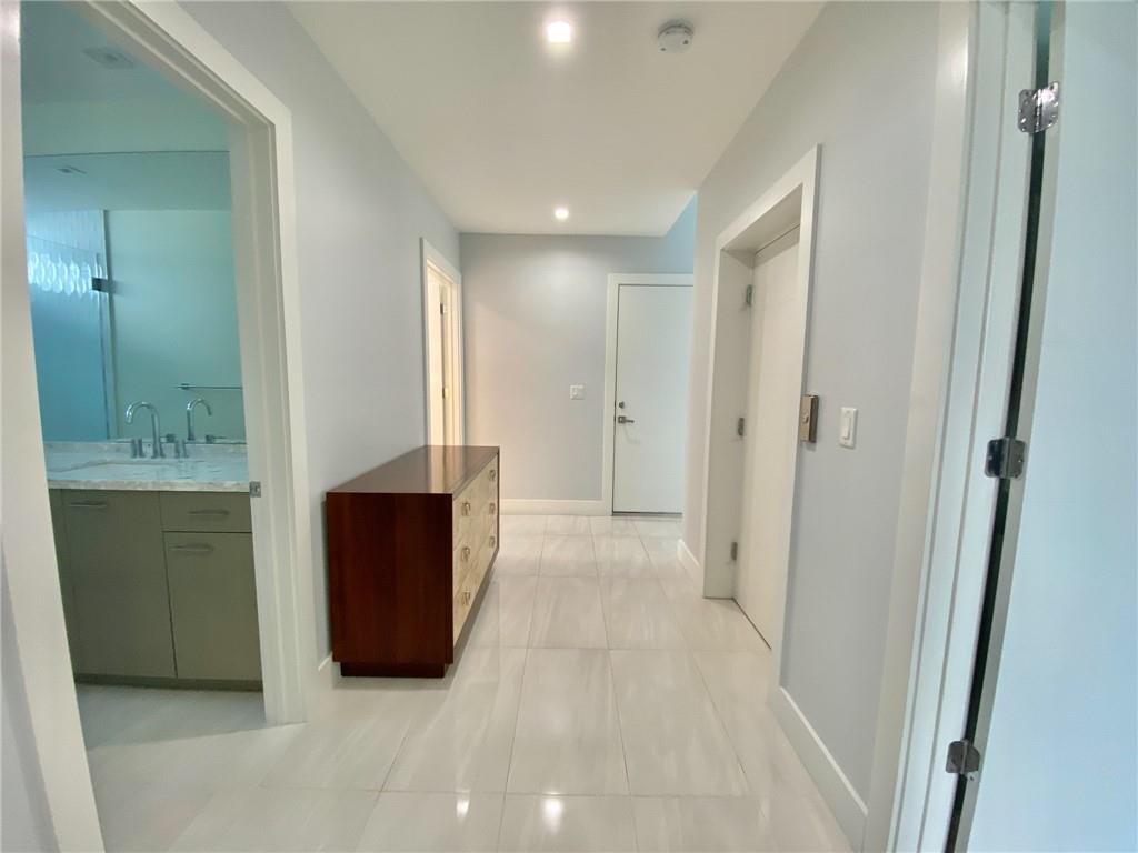 Seaside Village East Cond - Residential