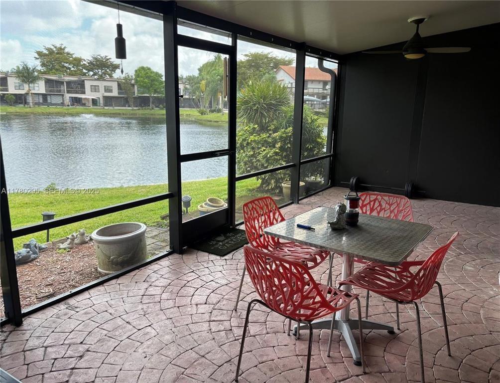 Photo of 9727 N NEW RIVER CANAL Road #631, Plantation, FL 33324 (MLS # B26094989)