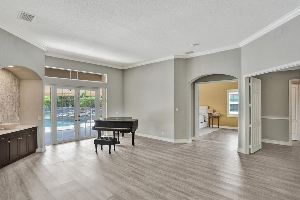 Wyndham Lakes West - Residential