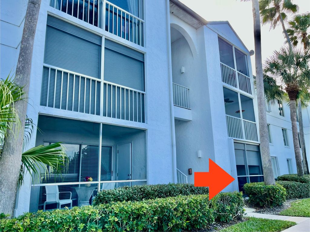 Photo of 2510 SE Anchorage Cove #G-1, Port Saint Lucie, FL 34952 (MLS # R10962447)