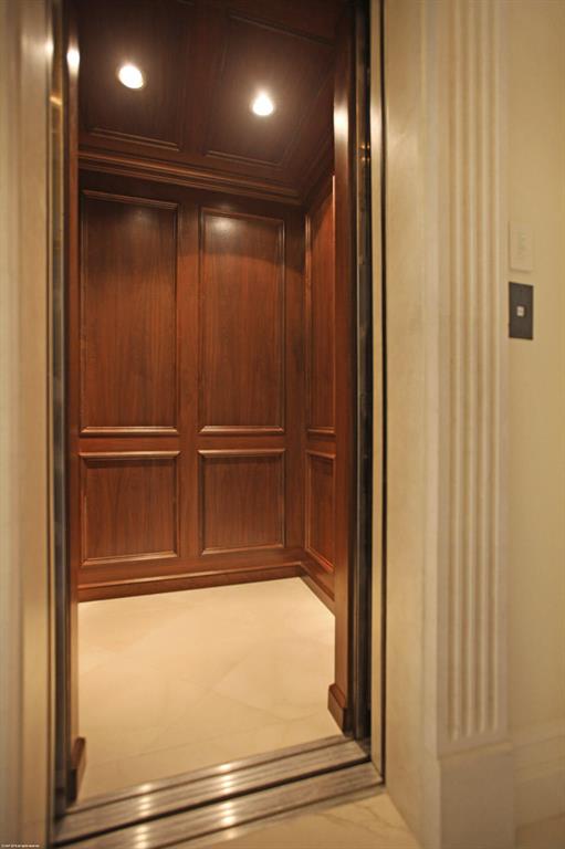 Admirals Cove - Residential