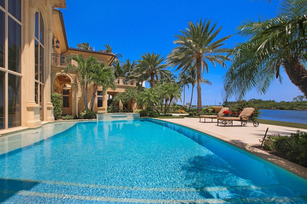 Admirals Cove - Residential