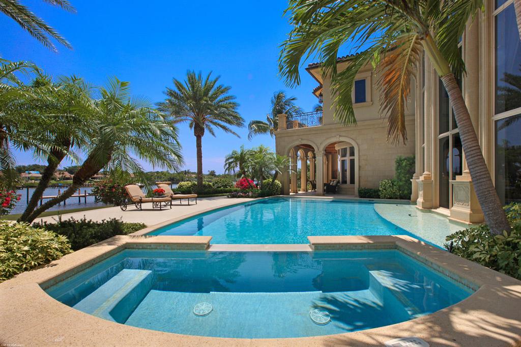 Admirals Cove - Residential