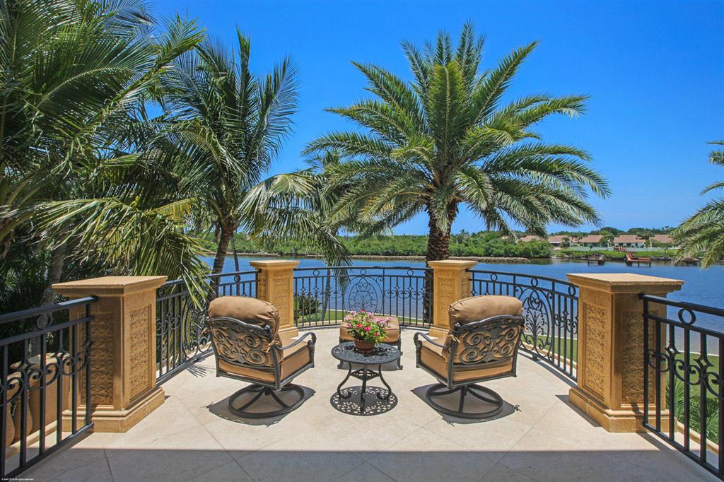 Admirals Cove - Residential