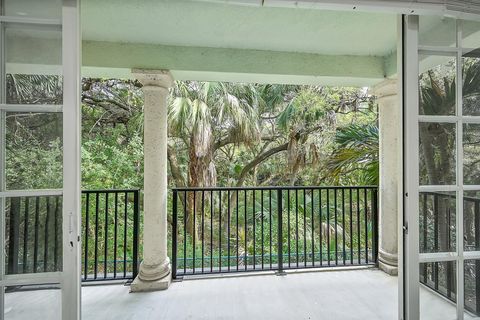 Townhouse in Palm Beach Gardens FL 2662 Ravella Lane Ln.jpg