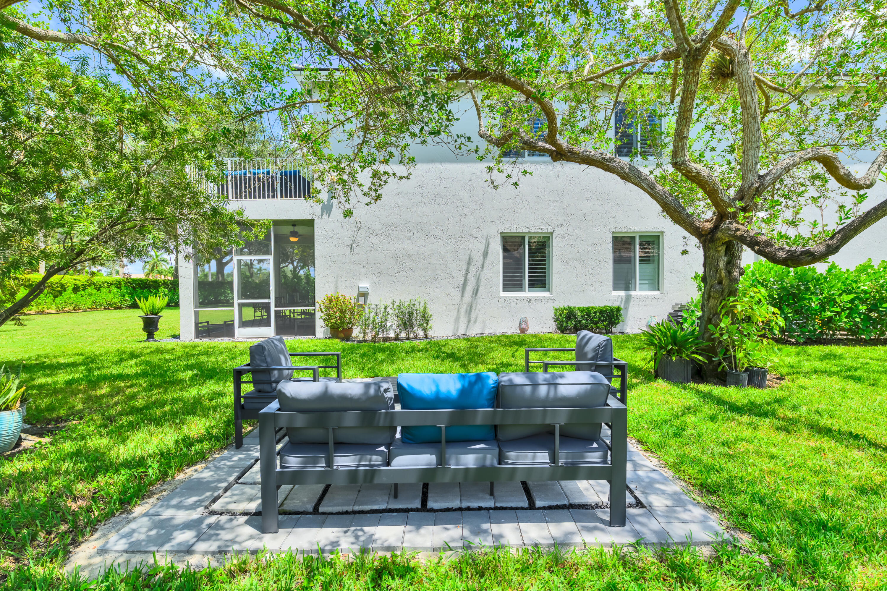 ISLES AT WELLINGTON 6 - Residential