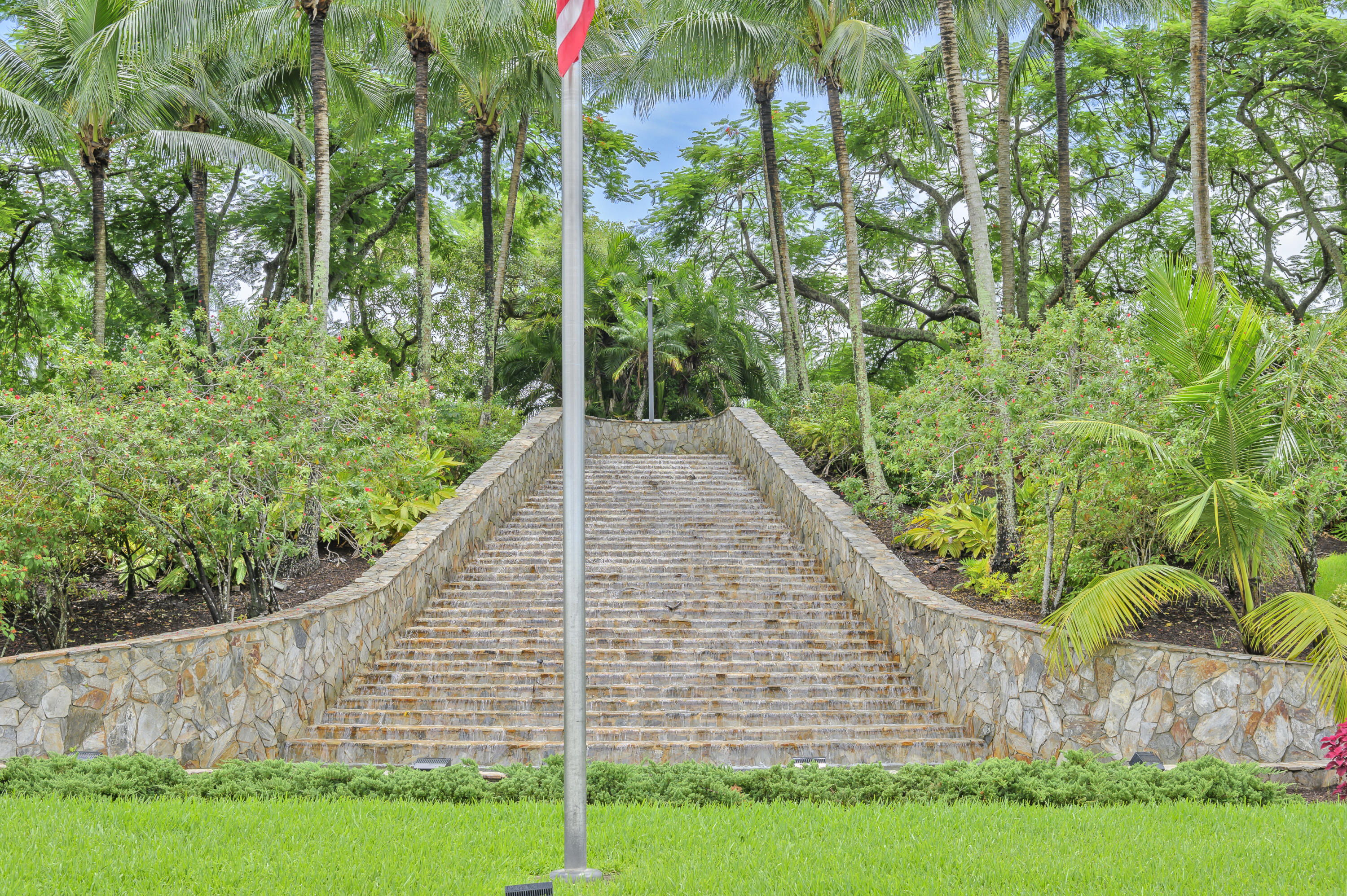 ISLES AT WELLINGTON 6 - Residential