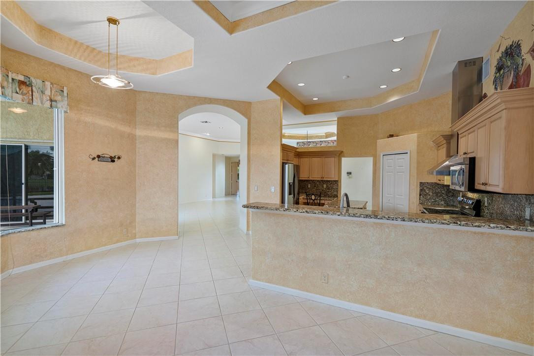 WESTON HILLS - Residential Lease